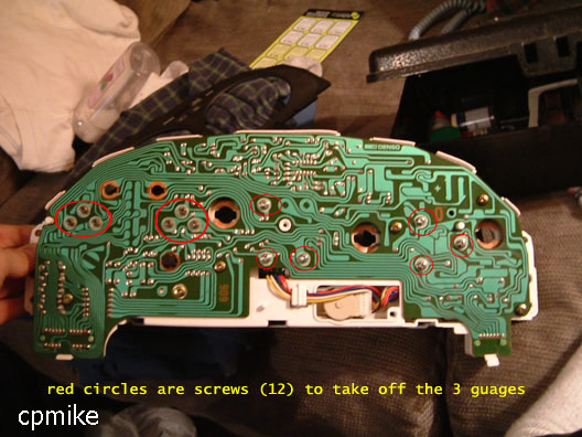 01-guage-screws.jpg (73463 bytes)